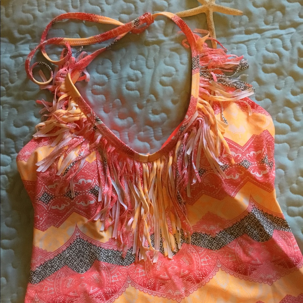 Jessica Simpson tankini top.  EUC